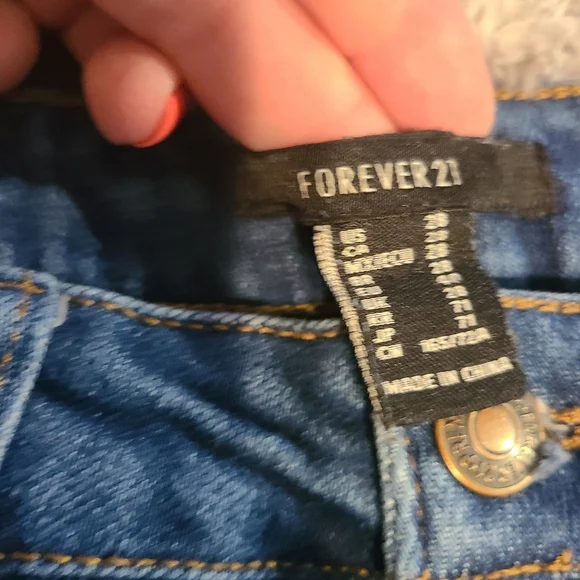 Distressed Blue Women's Jeans Forever 21 - Picture 13 of 14